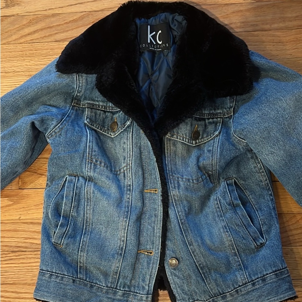 KC collection Jean Jacket with faux black fur size M/S